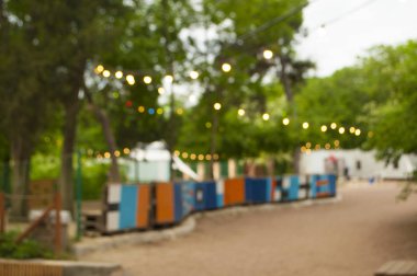 Güzel bokeh arka plan yeşil Şehir Parkı Festivali.