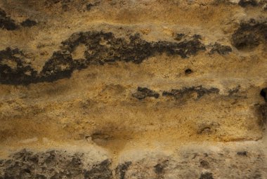 Dokulu eski beton bina duvar turuncu renk kırık.