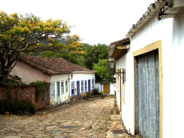 Quaint Colonial Homes Quiet Street Rural City Tiradentes Minas Gerais — Fotografia de Stock