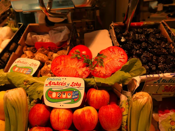 Siviglia Spagna Aprile 2013 Una Gustosa Selezione Frutta Verdura Fresca — Foto Stock