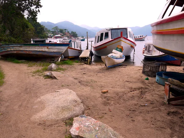 The boat repair yard at Lagoa Florianopolis Brasil — Stock Image Boat Repair Yard Lagoa Florianopolis Brasil Stock Image
