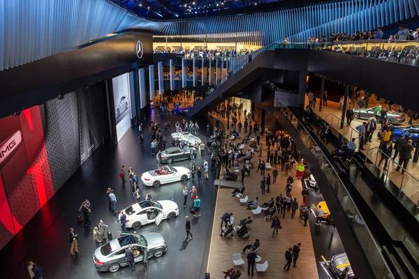 Frankfurt Alemania Sep 2015 Fila Nuevos Coches Mercedes Benz Exhibidos —  Fotos de Stock