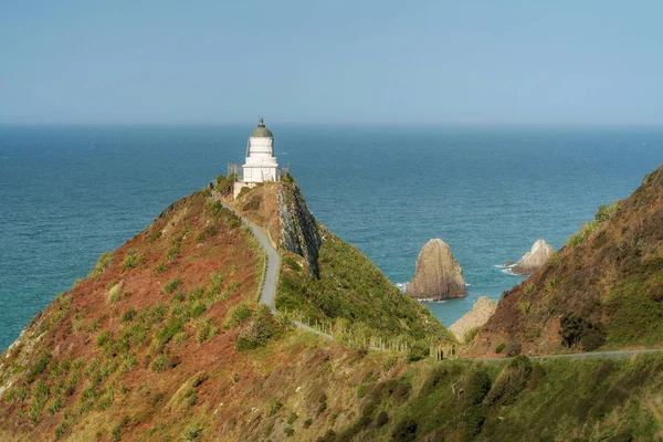 Pohled Nugget Point Lighthouse Pacifiku Jižní Ostrov Nový Zéland — Stock fotografie