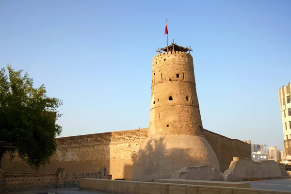 Torre Muralha Histórico Forte Fahidi Dubai Emirados Árabes Unidos — Fotografia de Stock
