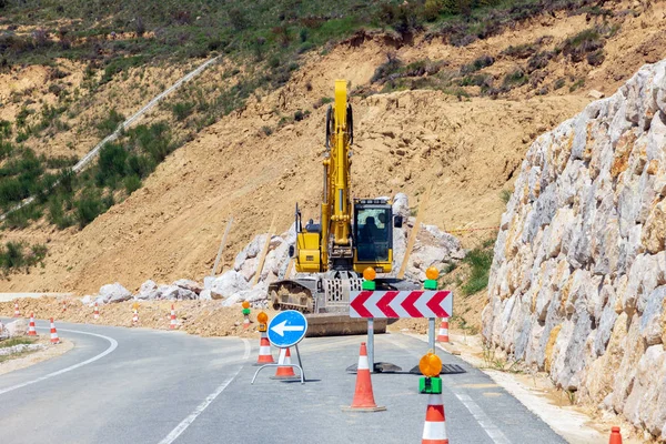 Straße Den Spanischen Bergen Wird Repariert — Stockfoto