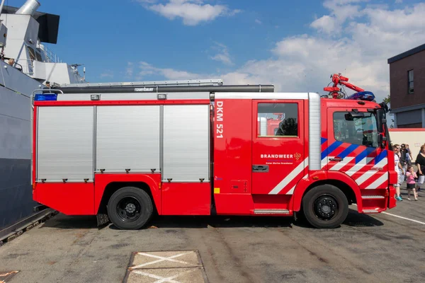 Den Helder Hollandia Júl 2012 Mercedes Atego 1528 Firetruck Közben — Stock Fotó