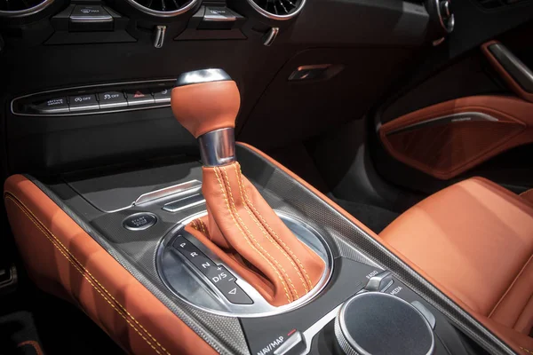 Paris Okt 2018 Föraren Nya Audi Sport Bil Gear Stick — Stockfoto