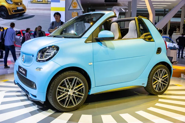 Frankfurt Alemanha Sep 2015 Smart Fortwo Cabrio City Car Showcased — Fotografia de Stock