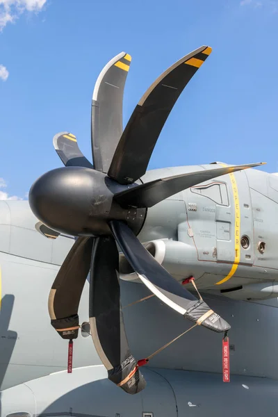 Moderne Militaire Vliegtuigen Motor Turboprop Propellor Messen — Stockfoto