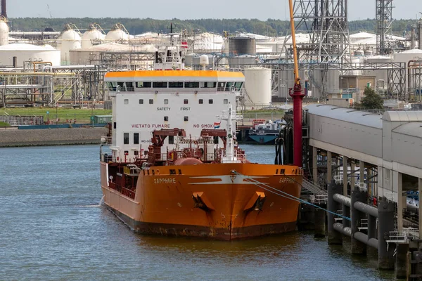 Rotterdam Nizozemsko Sep 2018 Ropný Tanker Kotvící Tank Vopak Terminálu — Stock fotografie