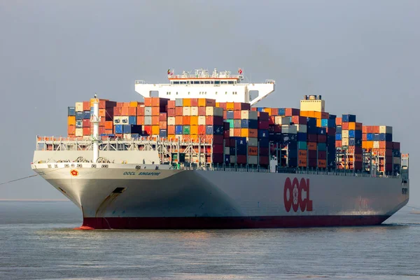 Antwerp Belgio Mar 2016 Nave Portacontainer Oocl Singapore Lascia Container — Foto Stock