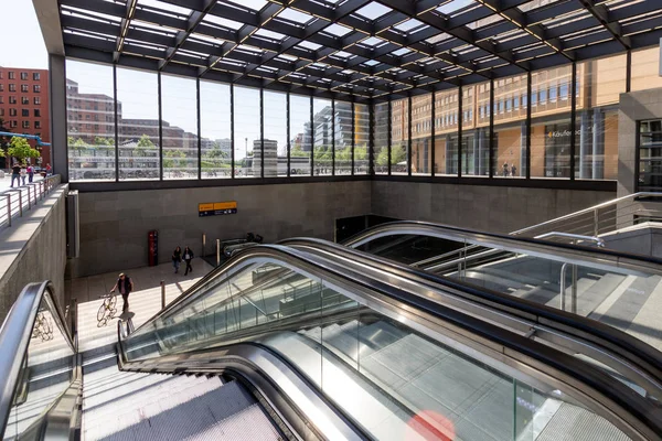 Station in Potsdamer Platz Berlijn — Stockfoto