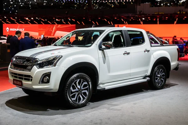 Isuzu Max Quasar Car Showcased 88Th Geneva International Motor Show — Stock Photo, Image