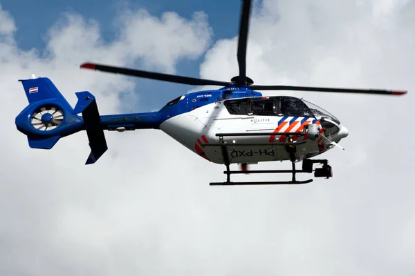 Amsterdam Pays Bas Août Hélicoptère Police Néerlandaise Patrouille Zone Événement — Photo