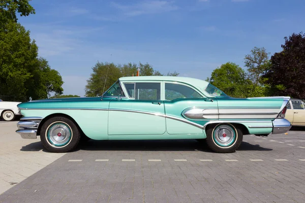 Den Bosch Hollandia Május 2015 1958 Buick Special Parkolóban Rock — Stock Fotó