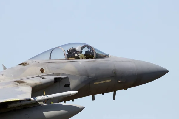 Cockpit Närbild Ett Stridsflygplan Lyfter — Stockfoto