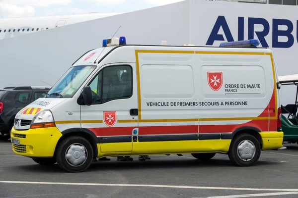 Paříž Francie Června 2017 Ordre Malte Ambulance Pařížské Letecké Výstavě — Stock fotografie