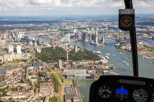 Rotterdam Niderlandy Wrzesień 2017 Widok Helikoptera Lotu Ptaka Most Erasmus — Zdjęcie stockowe