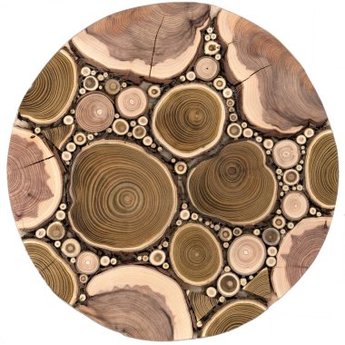 Ardıç ve akasya tarafından testere dalları ile Kurulu