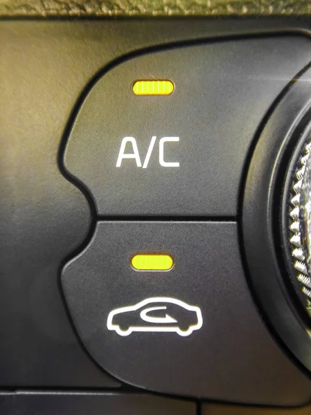 Besturingselementen voor airconditioning auto — Stockfoto