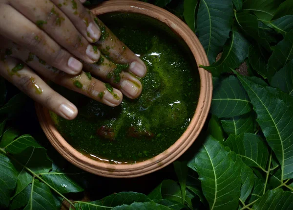Cilt ve vücut için geleneksel Ayurveda Güzellik Tedavisi.