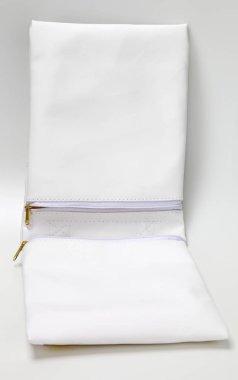 Necessaire çanta beyaz arka plan üzerinde izole çeşitli kullanım için 