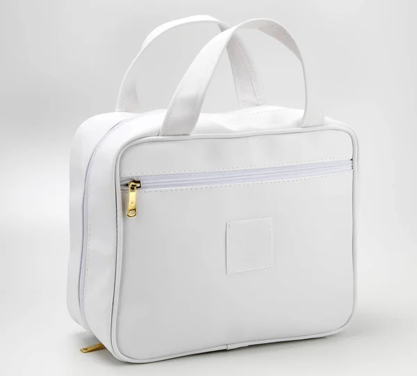 Necessaire Τσάντα Για Διαφορα Χρήση Που Απομονώνονται Λευκό Φόντο — Φωτογραφία Αρχείου