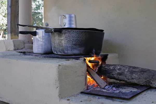 Деревянная Печь Типичном Сельском Доме Интерьере Бразилии — стоковое фото