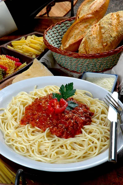 Spaghetti Bolognese Sauce — Stock Photo, Image