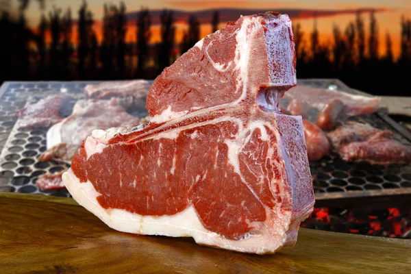 Bone Steak Raw — Stock Photo, Image