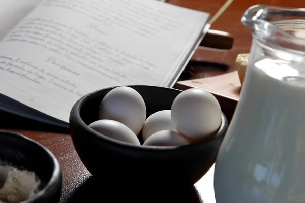 Kookboek Eieren Melk — Stockfoto