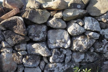 Dokulu eski taş duvar