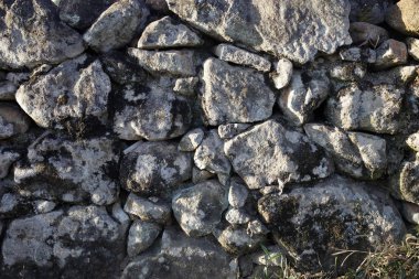 Dokulu eski taş duvar