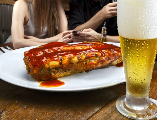 Costilla Asada Con Salsa Barbacoa — Foto de Stock