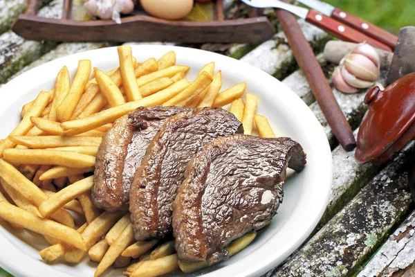 Picanha Con Papas Fritas —  Fotos de Stock