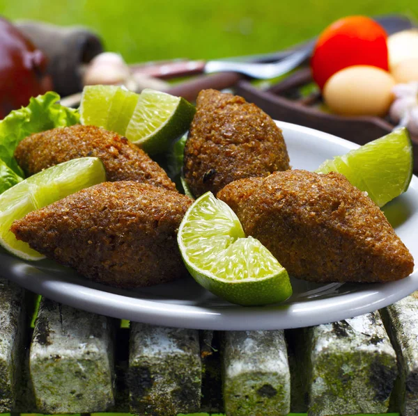 Croccante Fritto Con Limone Quibe — Foto Stock