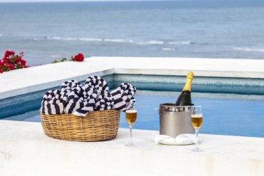 Otel yüzme havuzu Bahia