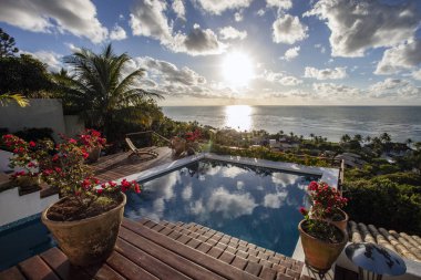 Arraial d 'Ajuda, Brezilya' nın Bahia eyaletinin Porto Seguro eyaletine bağlı bir beldedir..