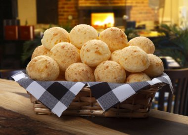 Brezilyalı Aperatif peynir ekmek