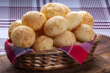 Peynir ekmek ile Servis Kahvaltı