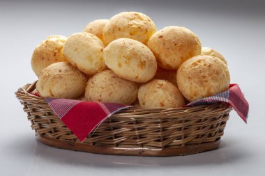 Brezilyalı Aperatif peynir ekmek