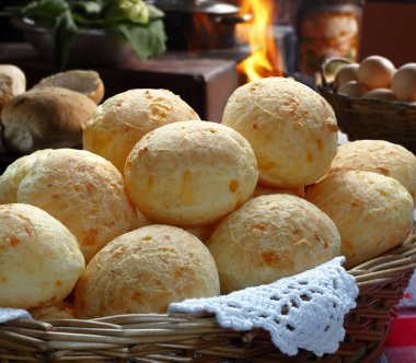 Brezilyalı Aperatif peynir ekmek