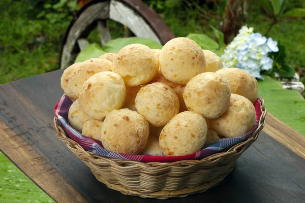 Roti Keju Ringan Brasil Pao Queijo — Stok Foto