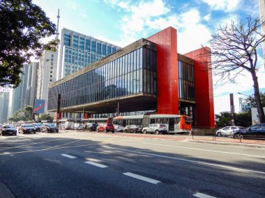 Sao Paulo, Brezilya-Circa 28 Mayıs 2019: Sao Paulo Sanat Müzesi (Portekizce, Sao Paulo Sanat Müzesi, veya MASP) Sao Paulo, Brezilya kentinde Paulista Caddesi üzerinde bulunan. 