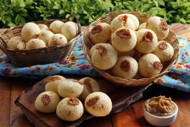 Brezilyalı Aperatif peynir ekmek