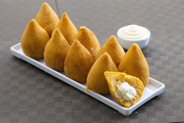 Brezilya aperatifi Coxinha — Stok fotoğraf