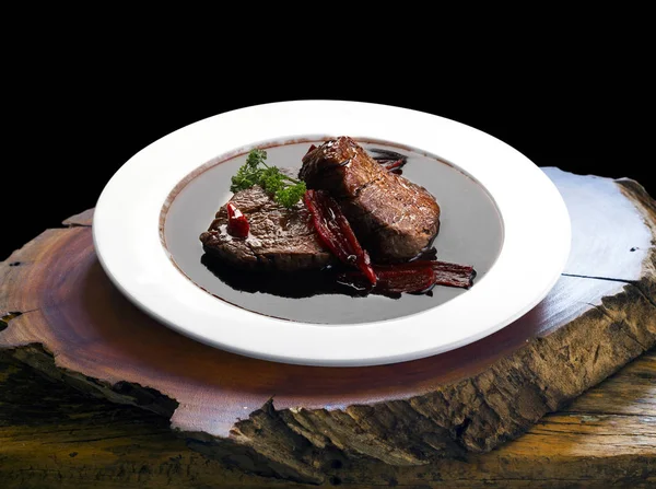 Filet mignon con salsa di vino rosso — Foto Stock