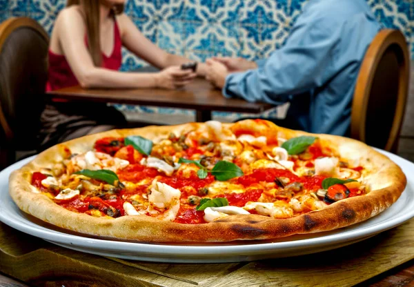 Delicious Seafood Pizza Italiaans Eten — Stockfoto