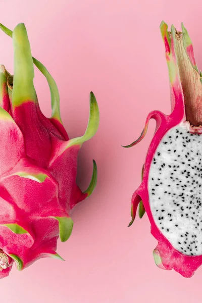 Φρούτα Φρέσκα Βιολογικά Δράκος Ροζ Φόντο Δημιουργικό Καλοκαίρι Έννοια Των — Φωτογραφία Αρχείου