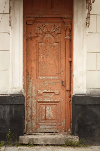 Velho Vintage Rústico Exterior Detalhes Porta Vermelha Edifício Velho Tijolo — Fotografia de Stock